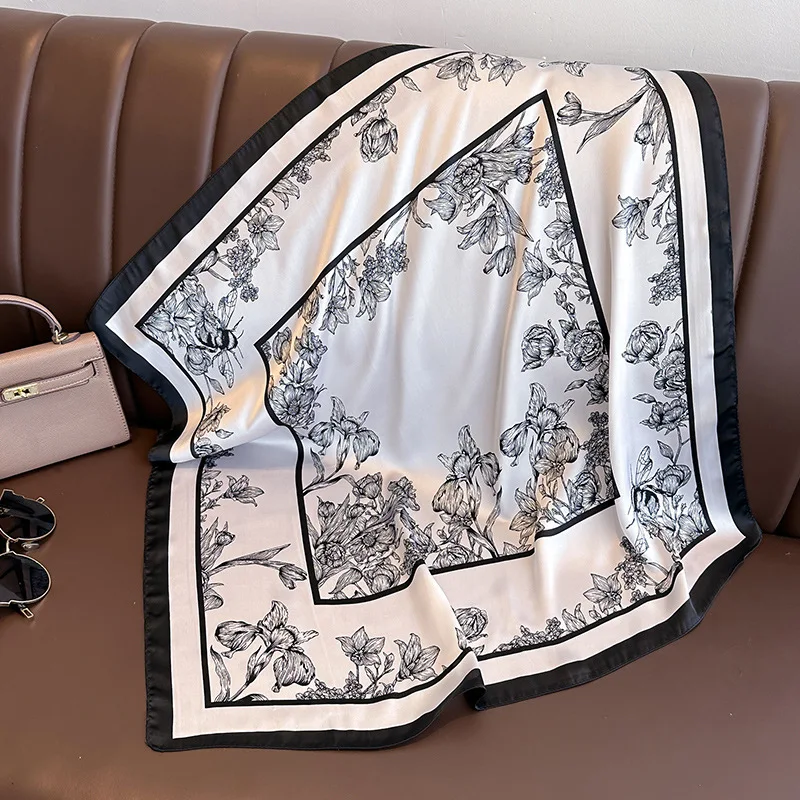 70*70cm Luxuriöses Seidentuch  – Luxury Bags China Bewertung und Preis
