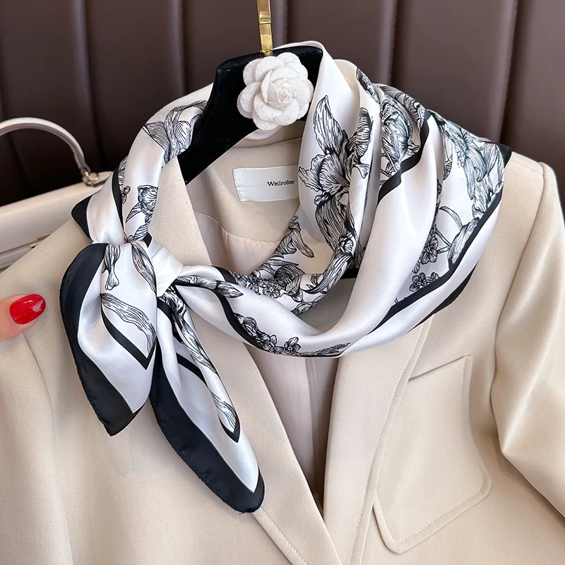 70*70cm Luxuriöses Seidentuch  – Luxury Bags China Bewertung und Preis